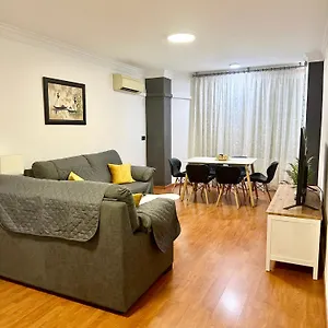 Apartamento 10 Minutos Centro Sevilla, Moderno Y Con Parking Gratis, Sevilla
