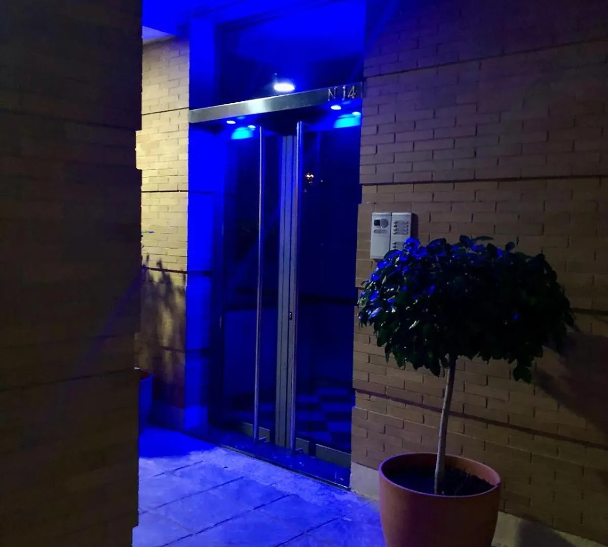 Apartamento Tu Oasis De Lujo Junto Al Guadalquivir Sevilla España